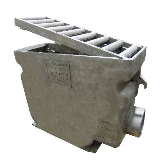 Cast iron street gully 3060EP0. PVC rear outlet 160. lxwxh=750x295x603mm