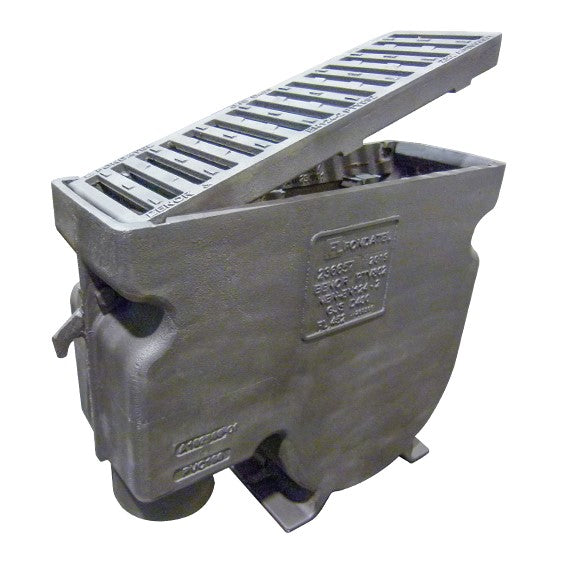 Cast iron street gully 2357TP1. PVC bottom outlet 160. lxwxh=665x230x572mm